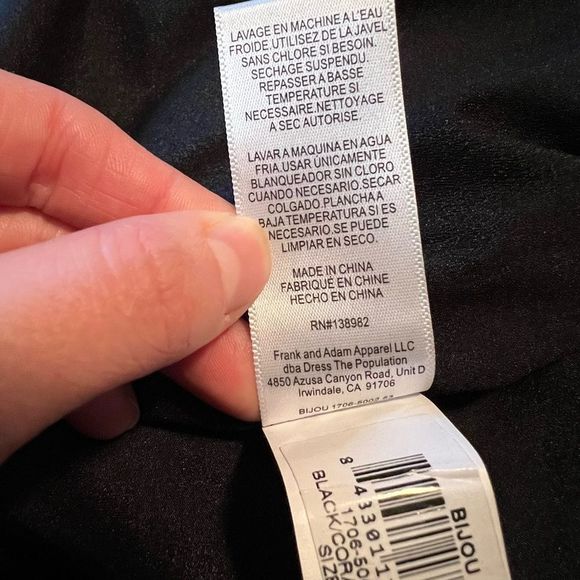 Dress the Population Bijou Floral Plunge Dress - Picture 8 of 13